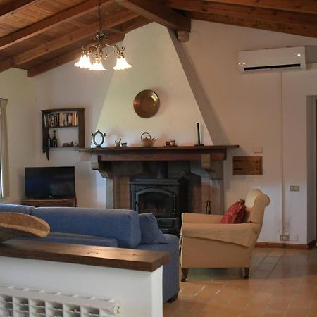 Appartement Localita S Cecilia 30, Urbania Extérieur photo