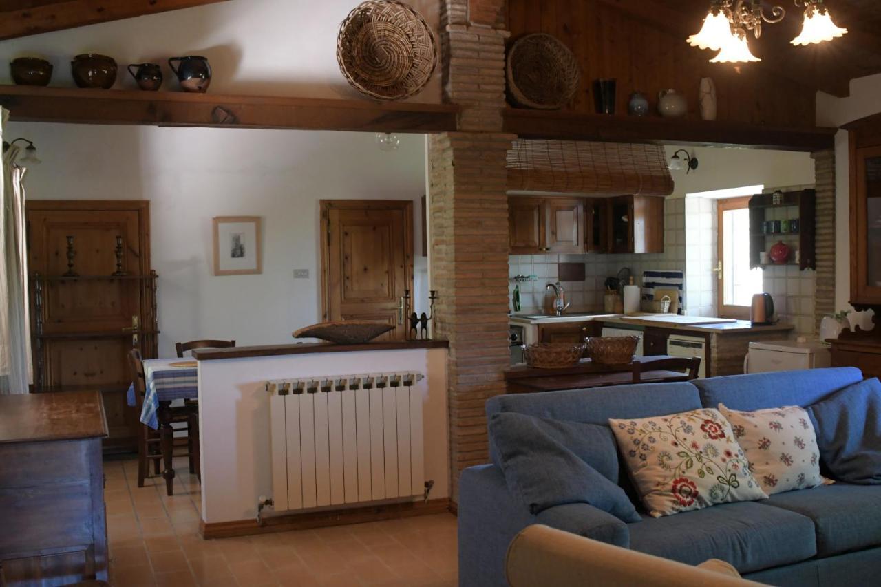 Appartement Localita S Cecilia 30, Urbania Extérieur photo